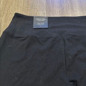 Simply Vera Vera Wang Black High-Rise Leggings